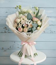 Букет цветов из:  Розы и Лизиантусы в Туголесский Бор