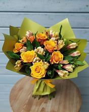 Букет цветов из:  Альстромерии и Розы в Туголесский Бор