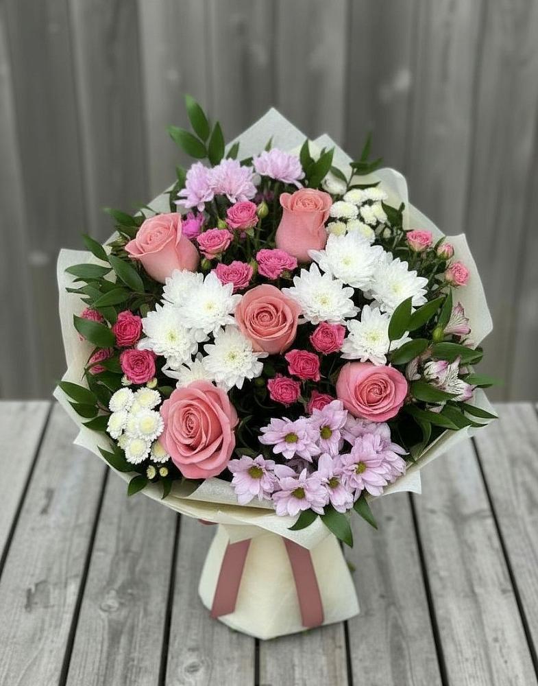 Букет цветов из: Альстромерии, Гвоздики, Розы и Хризантемы в Туголесский Бор