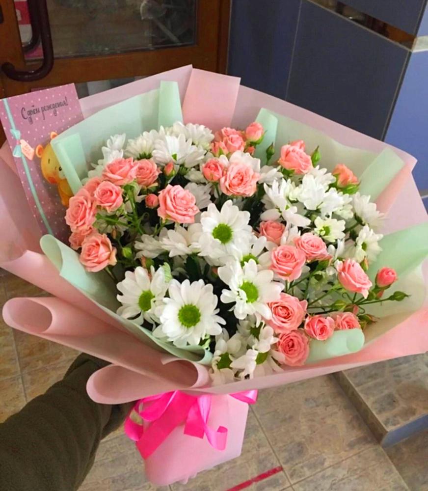 Букет цветов из: Розы и Хризантемы в Туголесский Бор