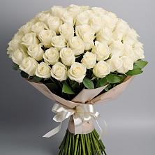 Букет 101 беля роза Белоснежка в Туголесский Бор