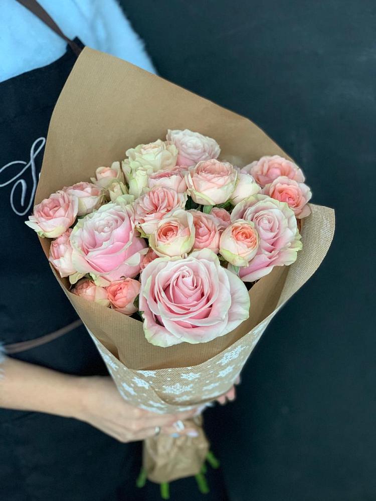 Букет цветов из: Хризантемы и Розы в Туголесский Бор