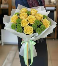 Букет цветов из:  Хризантемы и Розы в Туголесский Бор