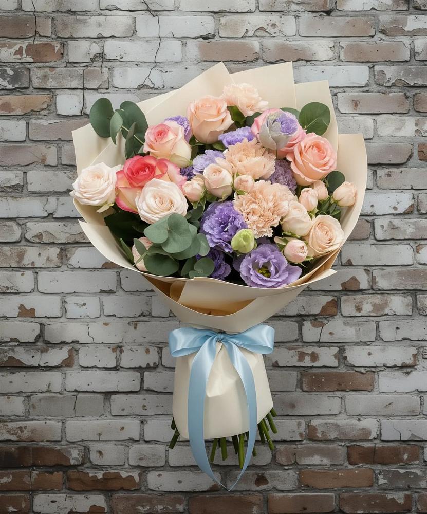 Букет цветов из: Розы, Лизиантусы и Гвоздики в Туголесский Бор