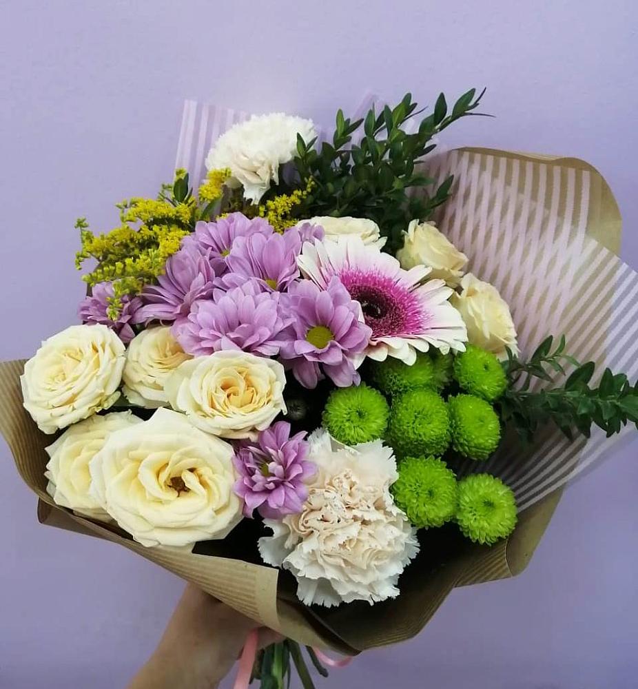 Букет цветов из: Хризантемы, Розы, Гвоздики и Герберы в Туголесский Бор