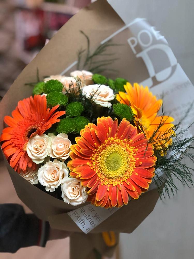 Букет цветов из: Герберы, Хризантемы и Розы в Туголесский Бор