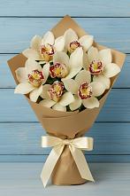 Букет цветов из:  Орхидеи и Розы в Туголесский Бор